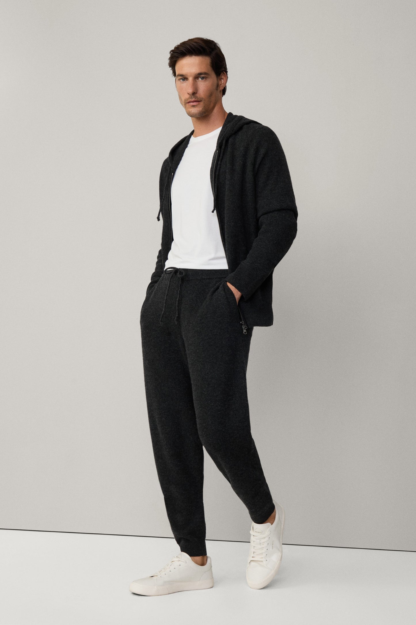 Hackett x Wellwear Cashmere Joggers